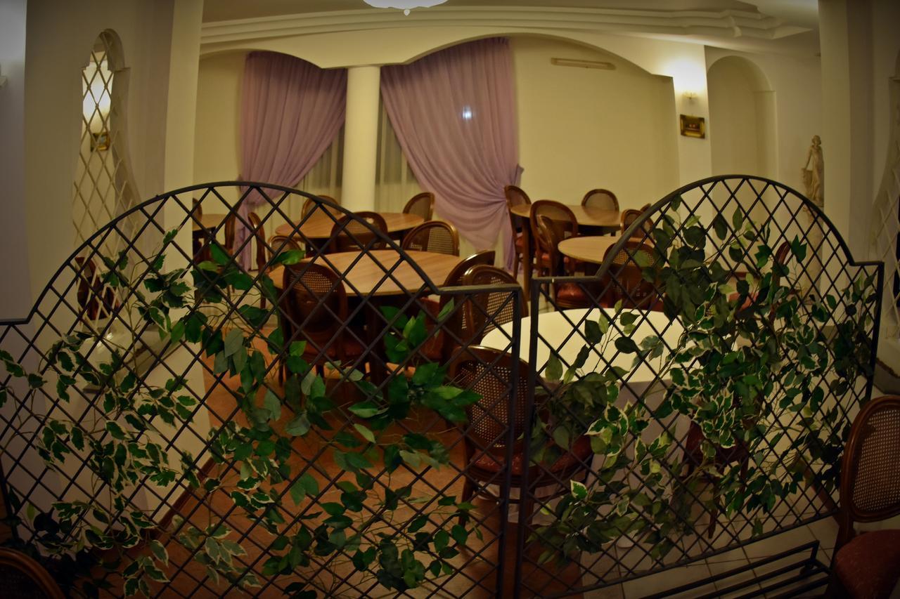 קסטל וולטורנו Hotel Joy מראה חיצוני תמונה